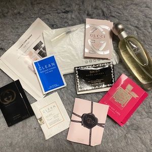 Fragrance samples bundle